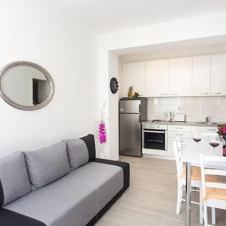 Апартаменты Depozit - One Bedroom With Terrace - Viska 10 Street *