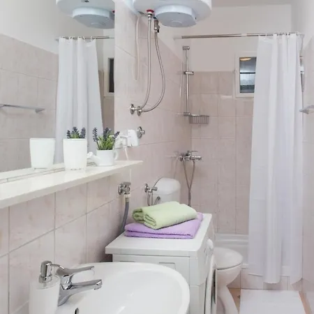 Depozit - One Bedroom With Terrace - Viska 10 Street